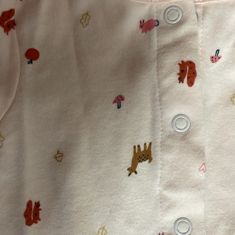 🛍️ Carter’s Button Sleeper - Picture 5 of 8